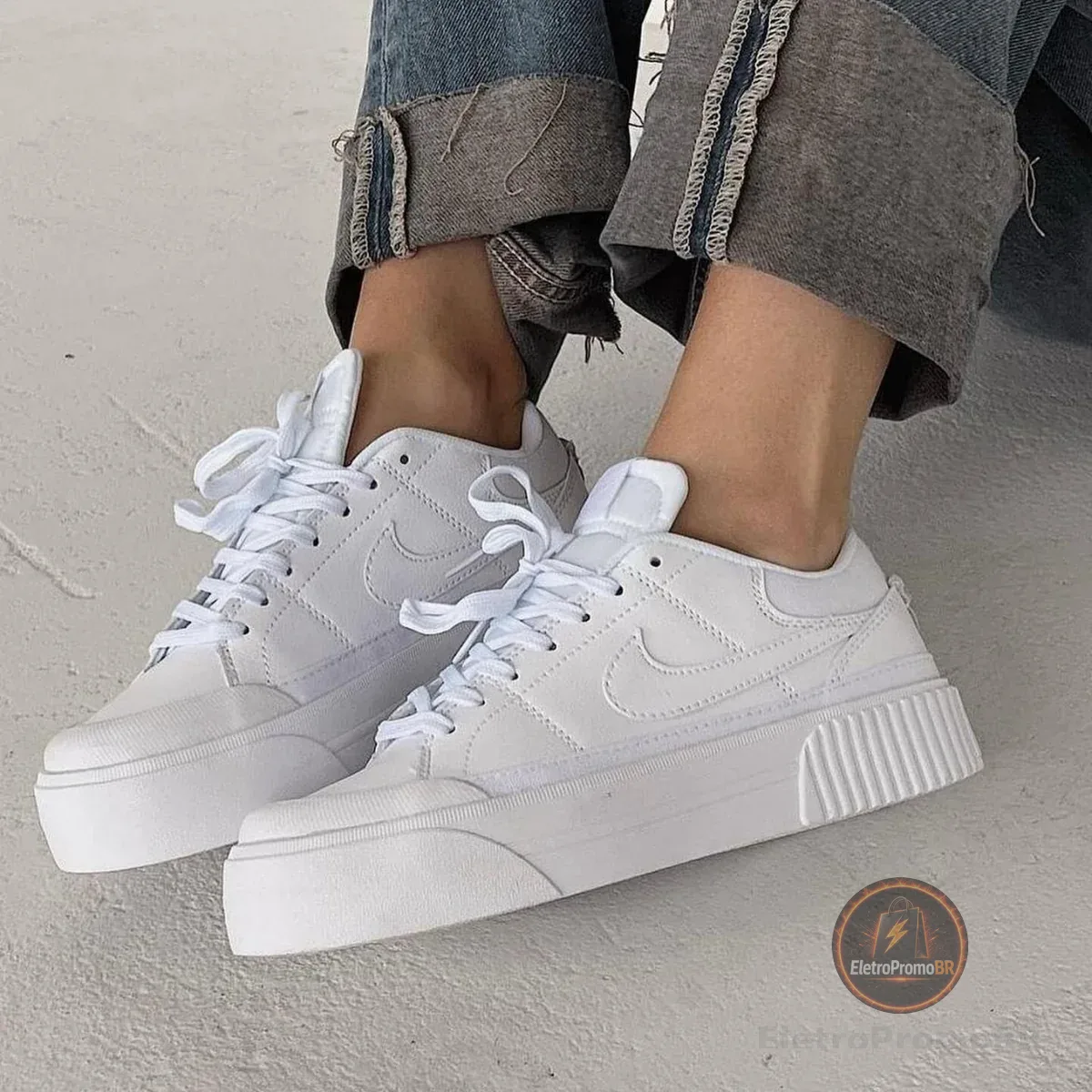 Tenis Wmns Nike Court Legacy Lift