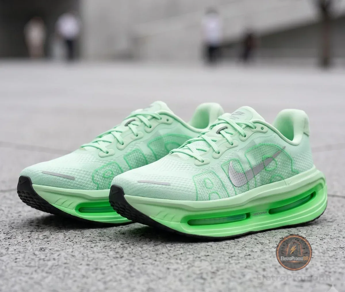 Tenis Nike Vomero Premium Feminino