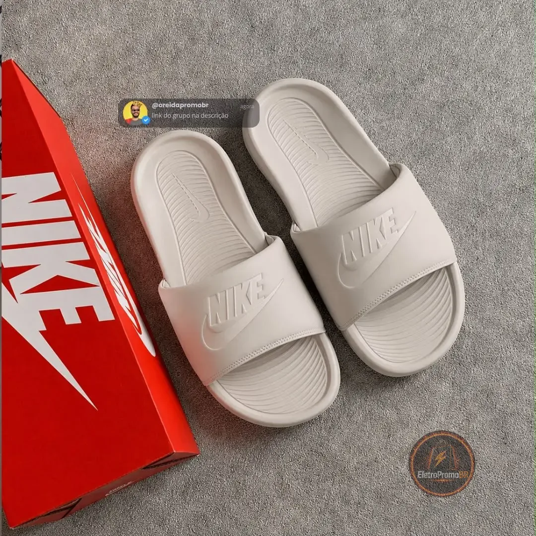 Chinelo Nike Victori One Masculino