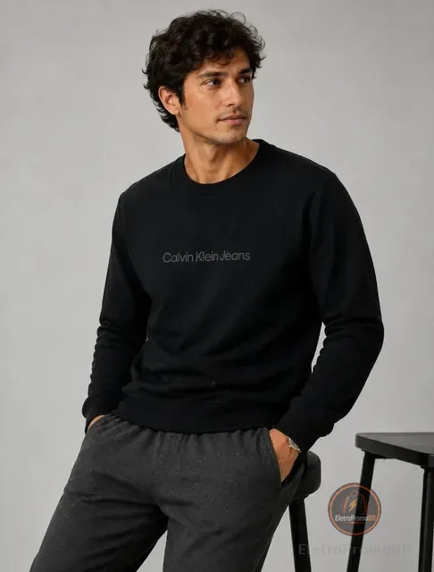 Moletom Calvin Klein Crewneck Light Front Logo Preto