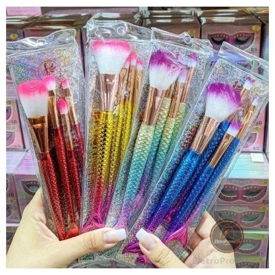 Kit 4 Pincéis Sereia de Maquiagem Para Sobra Blush Contorno Pó Sombra