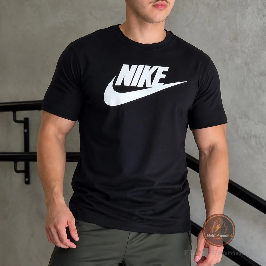 Camiseta Nike Sportswear Icon Futura Masculina