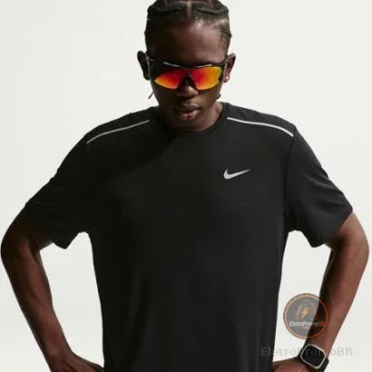 Camiseta Dri-FIT Nike UV Miler Masculina