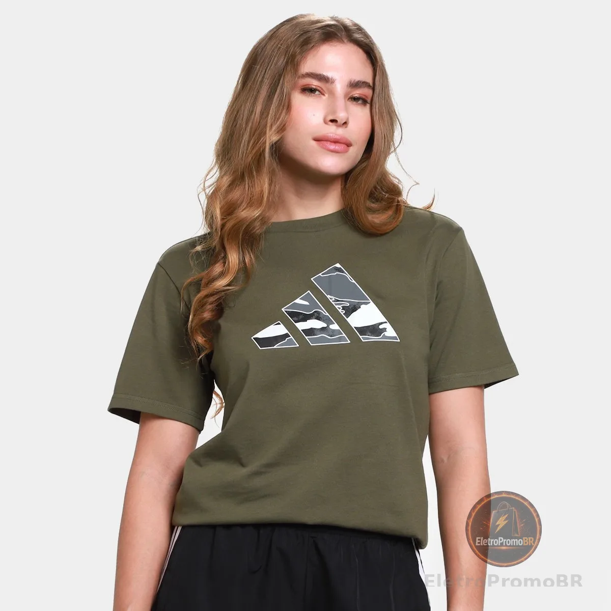 Camiseta Adidas Camuflagem Feminina