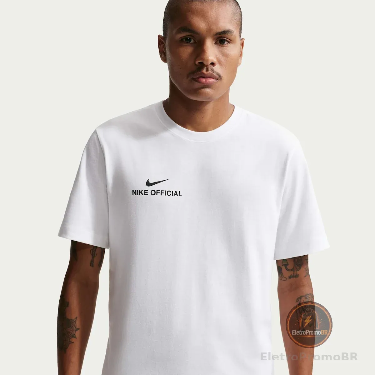 Camiseta Nike Sportswear Official Masculina