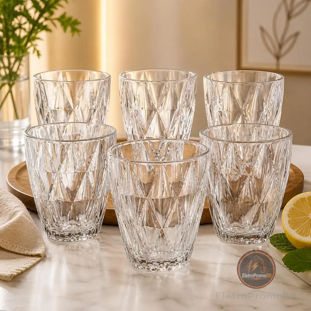 Jogo 6 Copos Vidro Diamond 300ml Vidro Grosso Resistente Copo Diamante Elegante para Água Suco e Drinks Alta Transparência e Brilho Premium