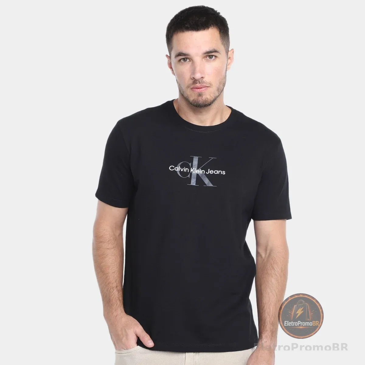 Camiseta Calvin Klein Re Issue Masculina