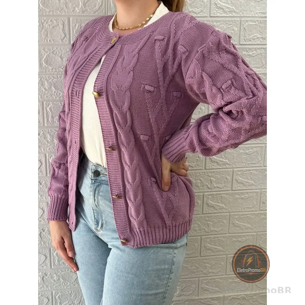 Casaco Feminino Tricot Cardigan Pompom e Tranças com Botões Dourados Casaco de Inverno Roupa de Frio