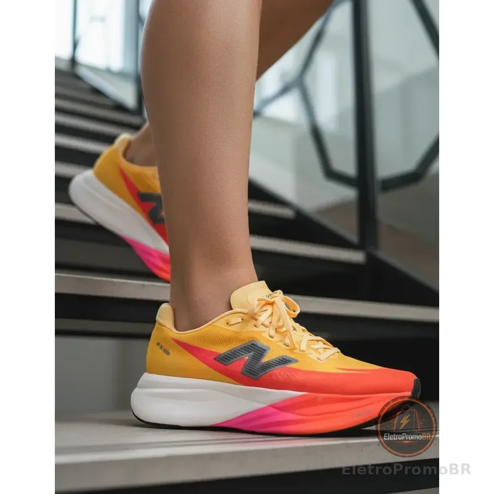 Tênis New Balance Fuelcell Supercomp Elite V5 Feminino Laranja 35 Br
