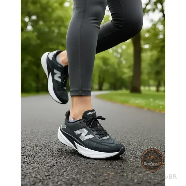 Tênis New Balance Fuelcell Rebel V5 De Corrida Feminino