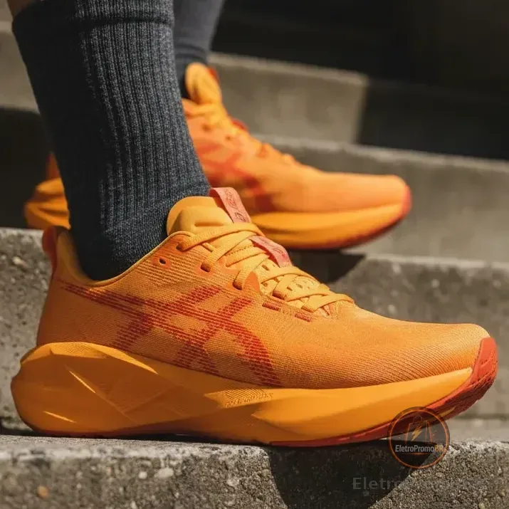 Tênis Asics Novablast 5 Masculino Laranja - Corrida Laranja 42 Br