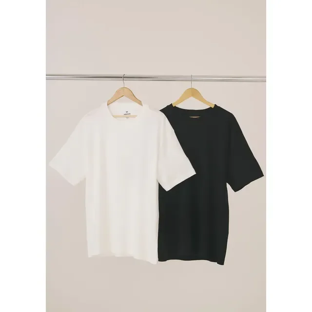 Kit Com 2 Camisetas Masculinas Básicas Relaxed Hering Adulto