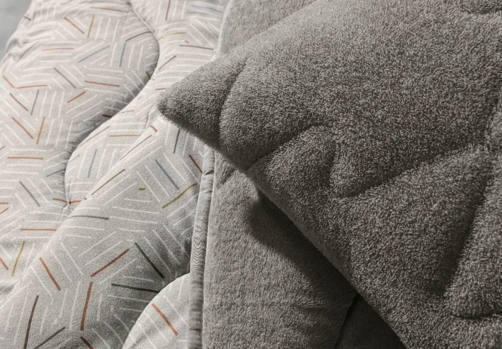 Coberdrom Edredom Grosso Dupla Face Blend Conforto Casal Altenburg