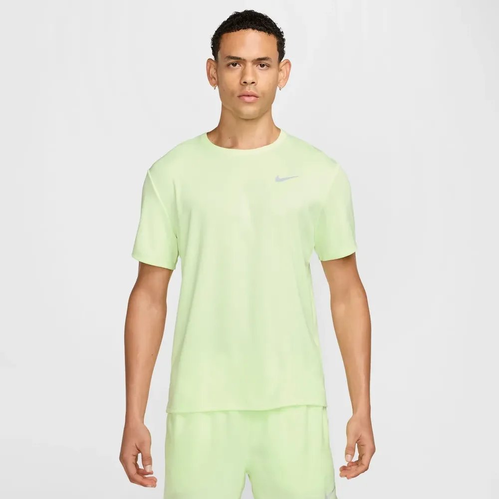 Camiseta Nike Dri-fit Uv Miller Masculina Amarelo G