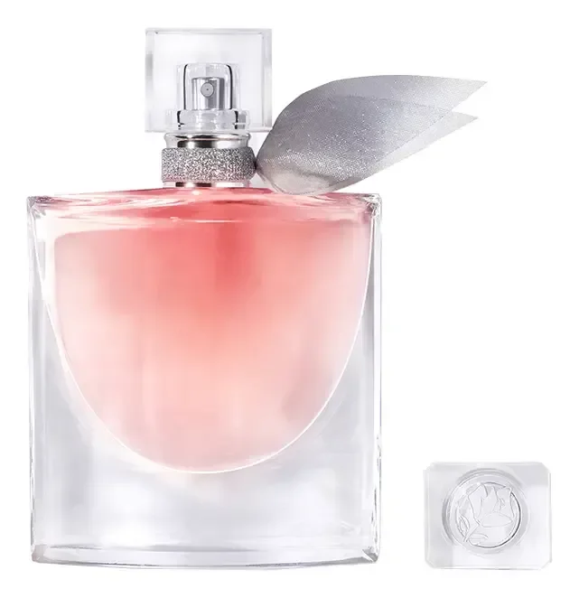 Perfume Feminino Eau de Parfum Fragrância Floral Gourmand Inebriante com Notas de Íris Nobre, Baunilha e Pralinê La Vie Est Belle Lancôme, Frasco com 50ml