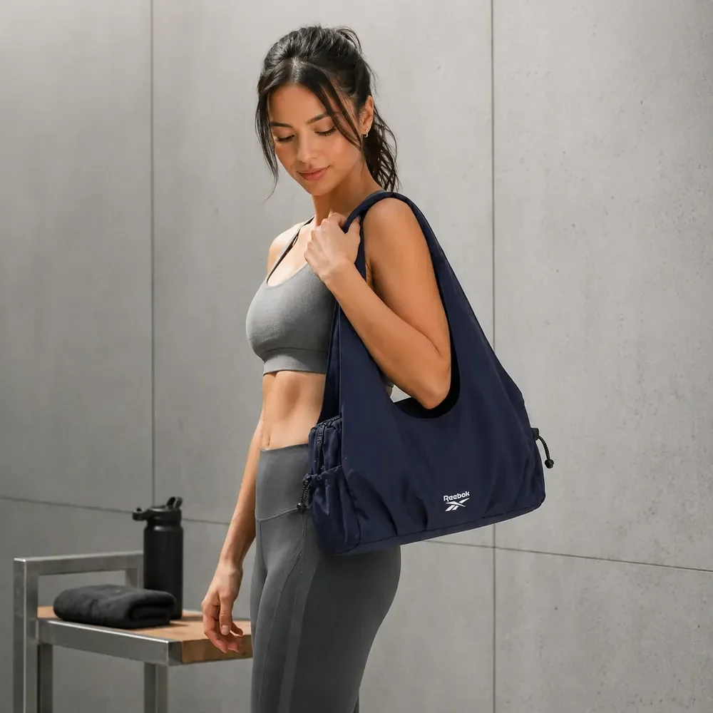 Bolsa Esportiva Feminina Rebook Nylon Academia Treino Roupa Azul-marinho Lisa