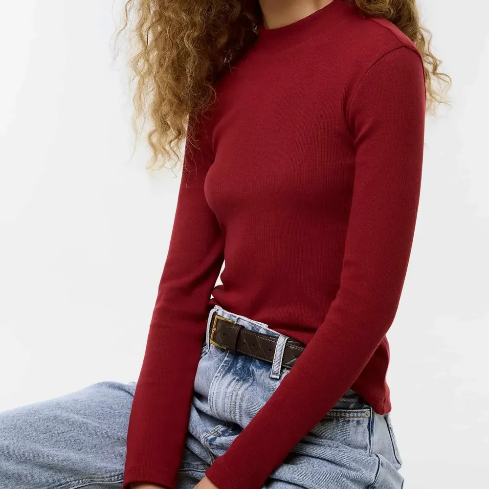 Blusa Feminina Gola Alta Canelada Hering Adulto Vermelho M