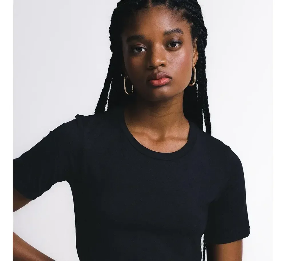 Camiseta Feminina Insider Daily Básica Preta G