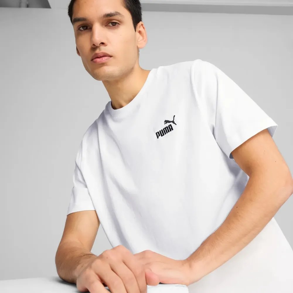 Camiseta Masculina Essentials Small Logo Puma Branco Desenho Logo Puma M Logo Puma