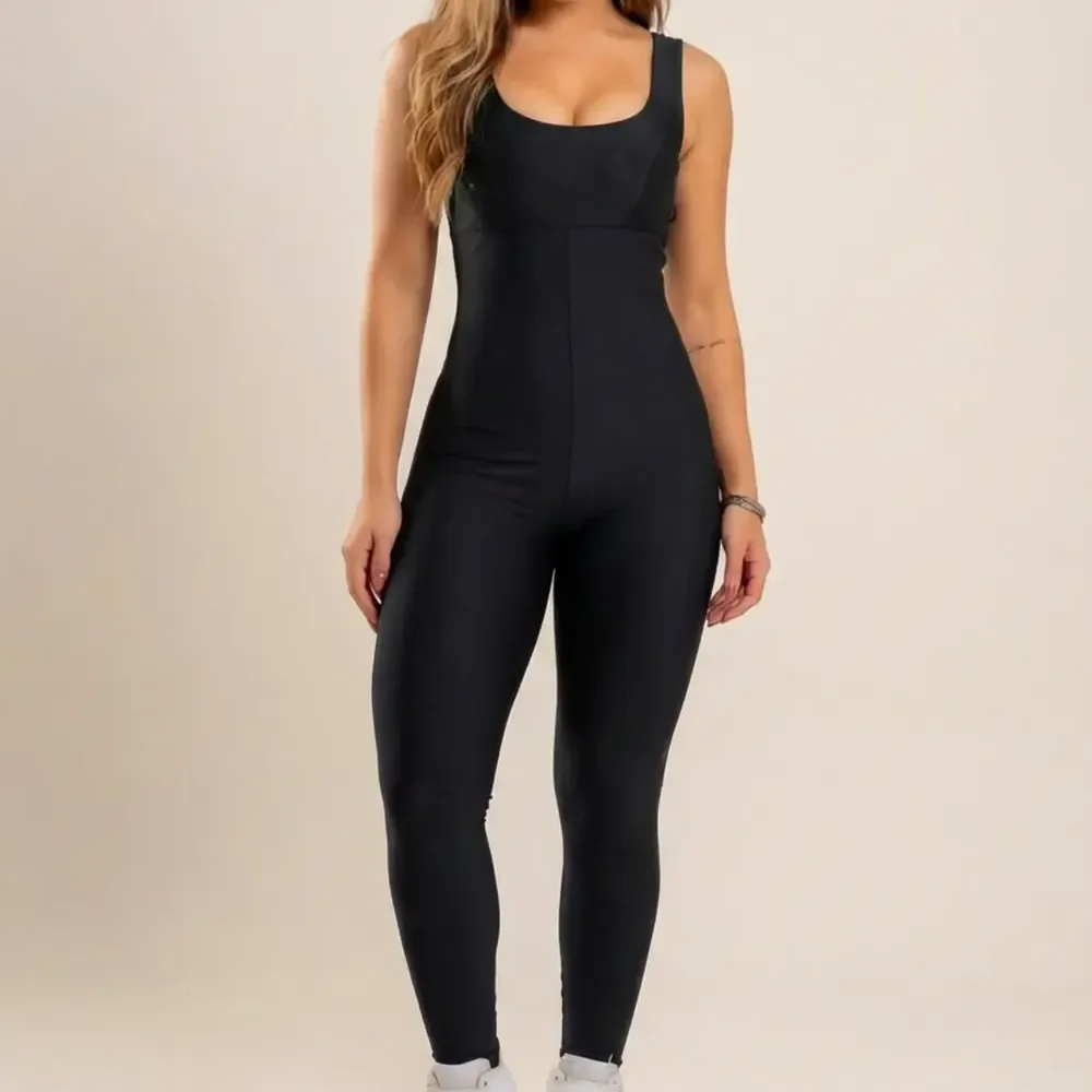 Macacão Feminino Longo Moda Fitness Academia Com Bojo Preto G (42-44)
