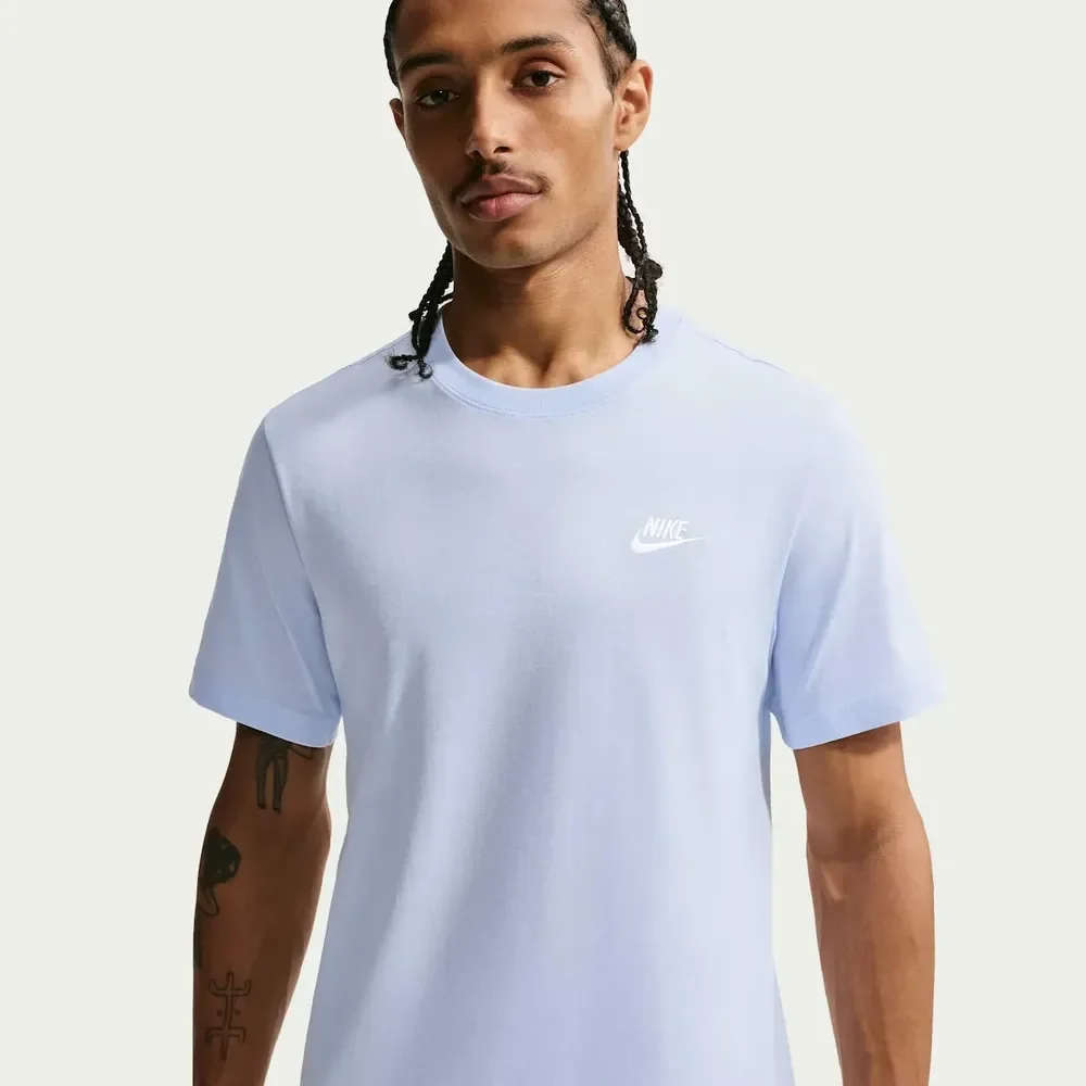 Camiseta Nike Sportswear Club Masculina Azul-claro G