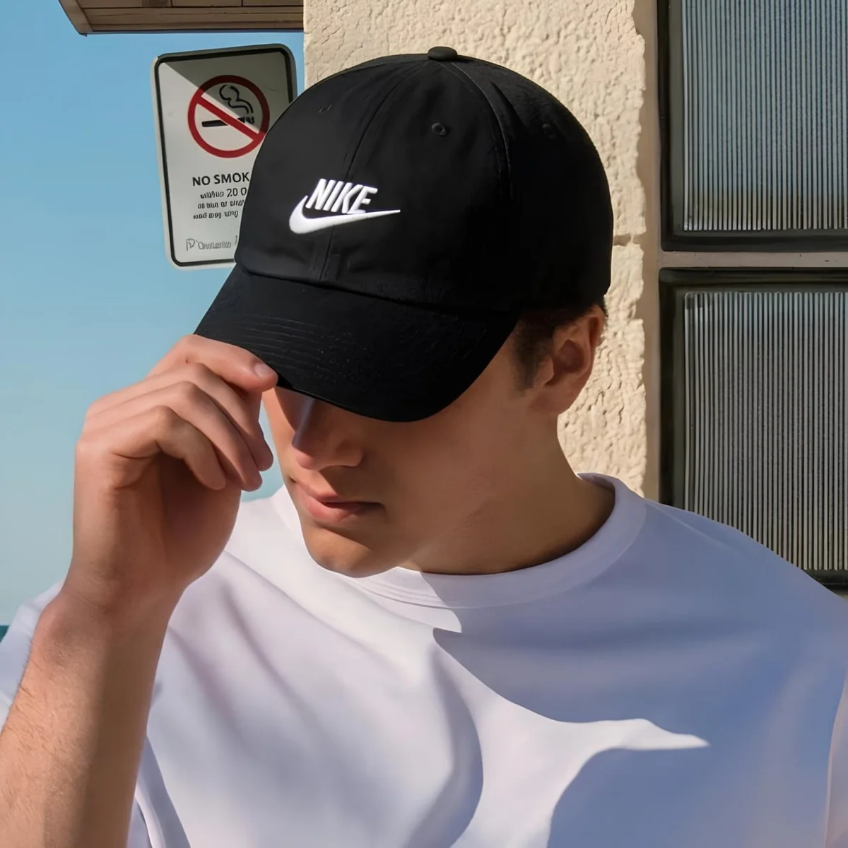 Bone Nike Club Futura Unissex