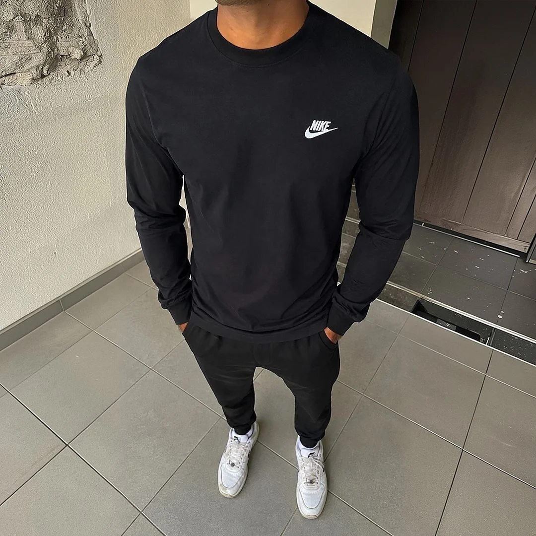 Camiseta Nike Sportswear Masculina