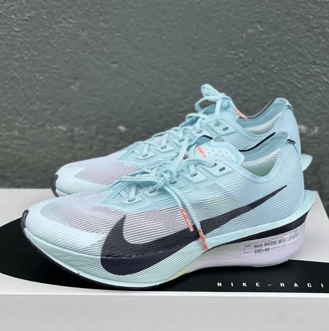 Tenis Nike Zoomx Vaporfly 4 Feminino