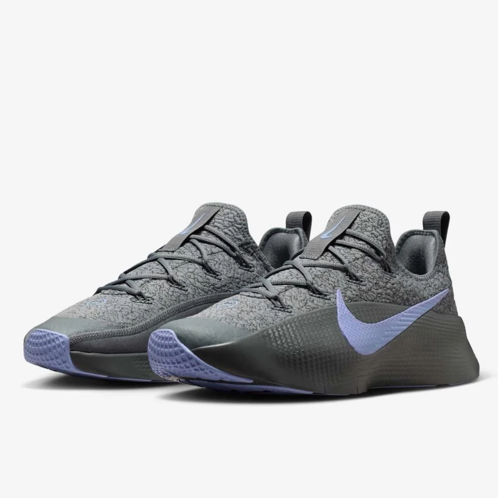 Tenis Nike Lebron Tr1 Masculino