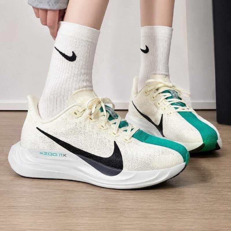 Tenis Nike Pegasus Plus Feminino